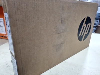 Лаптоп HP 250 G9 Dark Ash Silver, Core i3-1215U(1.2Ghz, up to 4.4Ghz10MB6C), 15.6 FHD AG + WebCam, 8GB 3200Mhz 1DIMM, 256GB PCI SSD, WiFi ac + BT5,