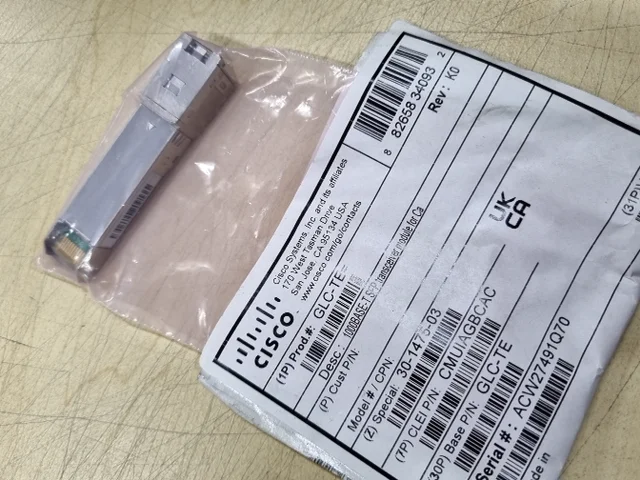 Трансивър Cisco 1000BASE-T SFP transceiver module for Category 5 copper wire