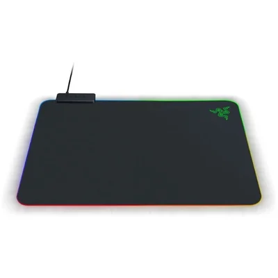Подложка за мишка Razer Firefly V2, Razer Chroma RGB, micro-текстурирана повърхност, ултра-тънка, кабелен уловител, 19 зони осветление, 355x255x3 мм, черен