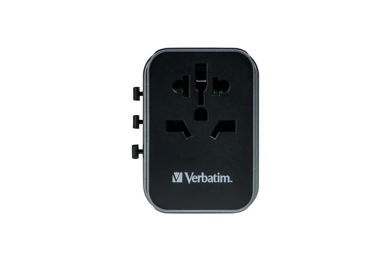 Пътен адаптер Verbatim UTA-03 универсален с 1 x USB-C PD 30W, QC 3.0, 2 x USB-C, 2 x USB-A