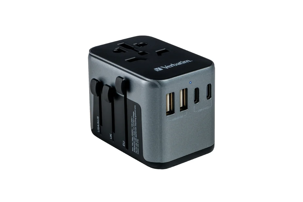Пътен адаптер Verbatim UTA-03 универсален с 1 x USB-C PD 30W, QC 3.0, 2 x USB-C, 2 x USB-A