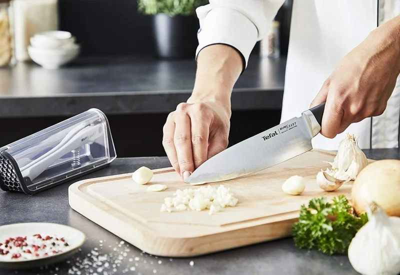 Комплект нож с острилка Tefal K2569004 Ever Sharp