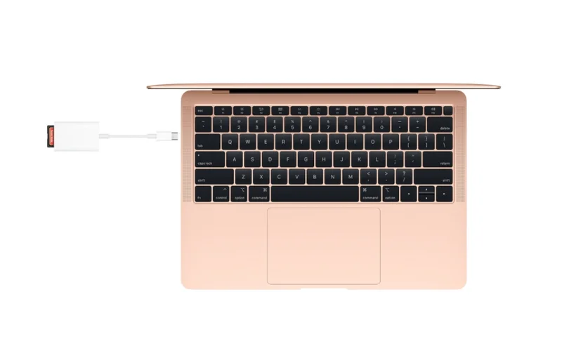 Apple USB-C to SD Card Reader