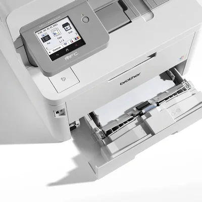 Многофункционално устройство Brother MFC-L8390CDWYJ1, цветен LED, 4-в-1, Wi-Fi, NFC, 30 стр./мин.