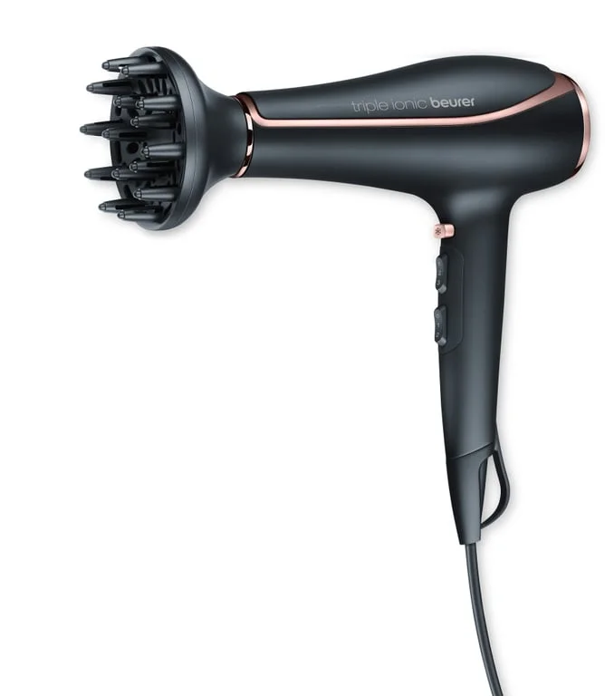 Сешоар Beurer HC 80, 2200 W, тройна йонизираща функция, професионален AC мотор, 2 приставки, 3 температурни степени, 2 скорости, студен въздух, защита от прегряване