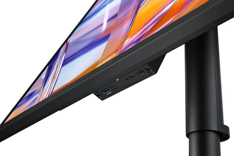 Монитор Samsung – 32H800, 32" VA, 3840x2160, 60Hz, LED