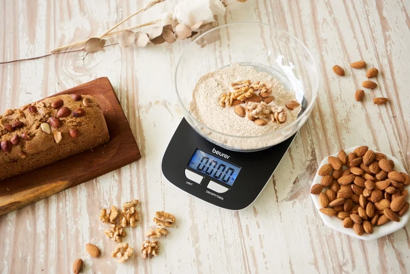 Кухненска везна Beurer KS 25 с купа 1.2 л, капацитет 3 kg, точност 1 g, сивa
