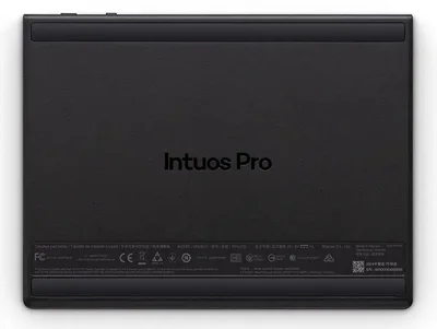Wacom Intuos Pro pen tablet small