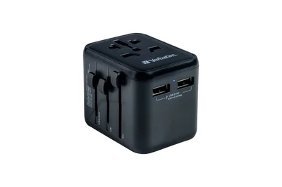 Универсален адаптер за пътуване Verbatim UTA-01 с 2 x USB-A порта, черен