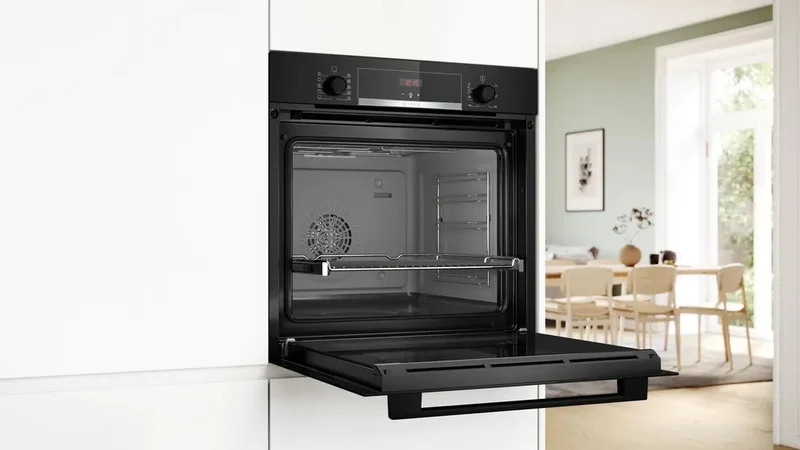 Bosch HBA554EB3 SER4, Oven A+, ecoClean full+Hydro, 7 HM, 1 lvl rails, Black