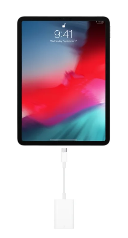 Apple USB-C to SD Card Reader