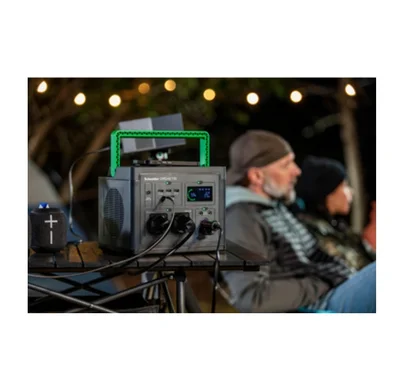 Преносима електроцентрала APC OffGrid Power Station 730 PPS730-GR 738Wh литиева батерия, 2x Schuko, синусоида, черен/зелен