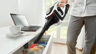 Накрайник за прахосмукачка Bosch BHZUKYDN – за клавиатури и чекмеджета, съвместим с Unlimited S8, Unlimited 7 и Unlimited S6, с интегрирано осветление