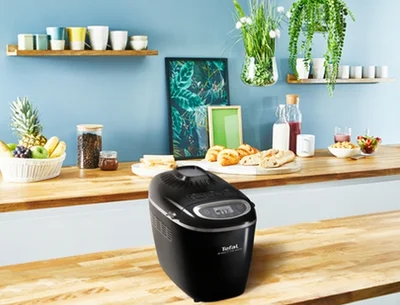 Хлебопекарна Tefal PF611838 1600W, 750/1000/1500 г, 19 програми, 3 степени на изпичане, черна
