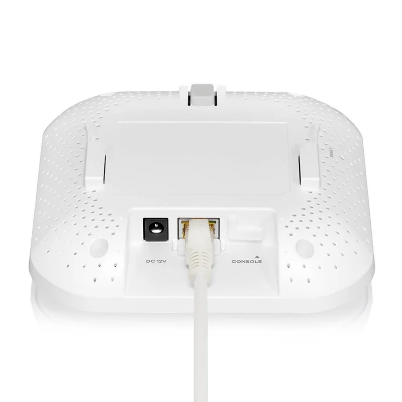 Аксес-пойнт ZyXEL NWA50AXPRO WiFi 6, 2.5Gbps LAN, MU-MIMO, NebulaFlex, PoE, захранване в комплекта