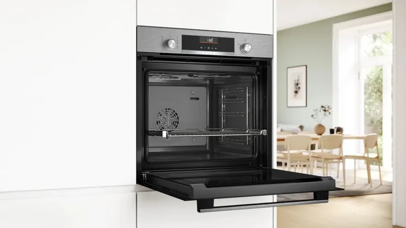 Bosch HBG536ES4, SER6, Oven A+, ecoClean back+Hydro, 8 HM, AutoPilot 10, 1 lvl rail, SoftClose&SoftOpen, Air Fry tray, inox