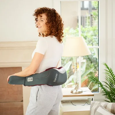 Масажор Beurer MG 151 3D Shiatsu за рамене, врат, гръб и крака, 8 въртящи се шиацу глави, функция топлина, 3 степени, автоматично изключване, сива