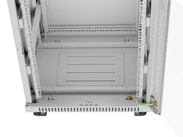 Lanberg rack cabinet 19" free-standing 15U/600x600 (flat pack) with glass door lcd grey v2