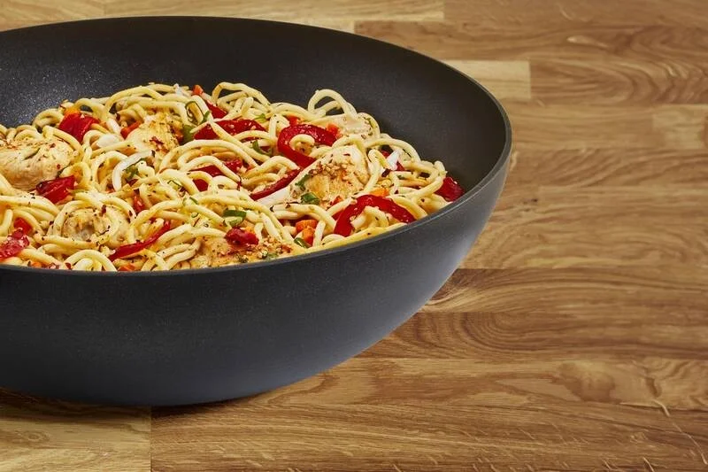 Уок тиган Tefal C3111953 28 см, титаниево незалепващо покритие, устойчив на миене в съдомиялна, индукция