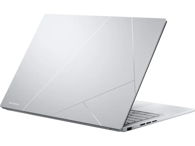 Лаптоп ASUS Zenbook UX3405CA-ST787X, 14" OLED 2880x1800 120Hz, Intel Core Ultra 9 285H, 32GB RAM, 1TB SSD, Windows 11 Pro, Silver