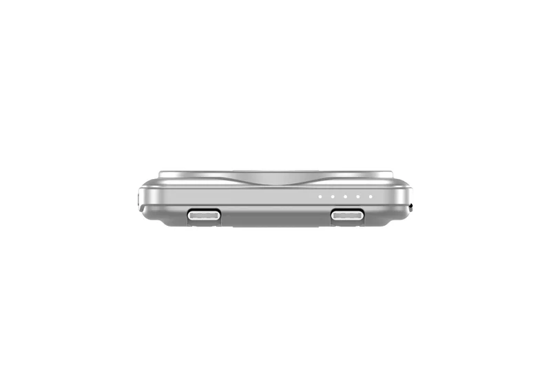Verbatim Charge 'n' Go 2C Power Bank Magnetic Wireless 5000mAh with 2 USB-C Cables & Stand Silver