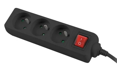 Lanberg power strip 1.5m, 3 sockets, french with circuit breaker quality-grade copper cable, black