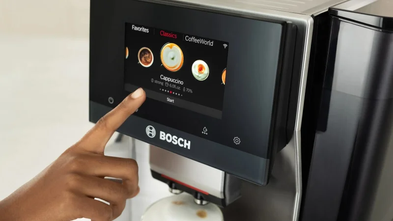 Bosch TQE80703, SER8, Fully automatic coffee machine VeroBar 19 bar, TFT display 5", HC, Up to 36 bev.(incl. HC), Inox front, Cup warmer, Aroma Select, ColdBrew, CeramDrive