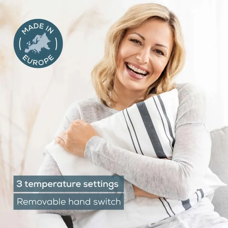 Beurer HK 26 Heat Pad; 3 Illuminated temperature settings; Auto switch-off after 90 min;Cotton cover washable on 40°; BSS;40(L)x30(W) cm; white-grey