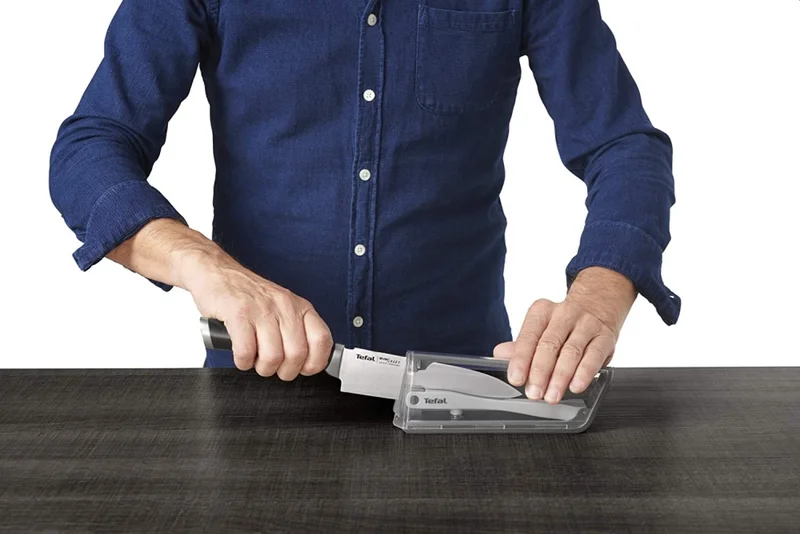 Комплект нож с острилка Tefal K2569004 Ever Sharp