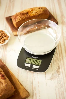 Кухненска везна Beurer KS 25 с купа 1.2 л, капацитет 3 kg, точност 1 g, сивa