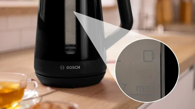 Bosch TWK1M123, MyMoment Plastic Kettle, 2400 W, 1.7 l, Cup indicator, Limescale filter, Triple safety function, Black