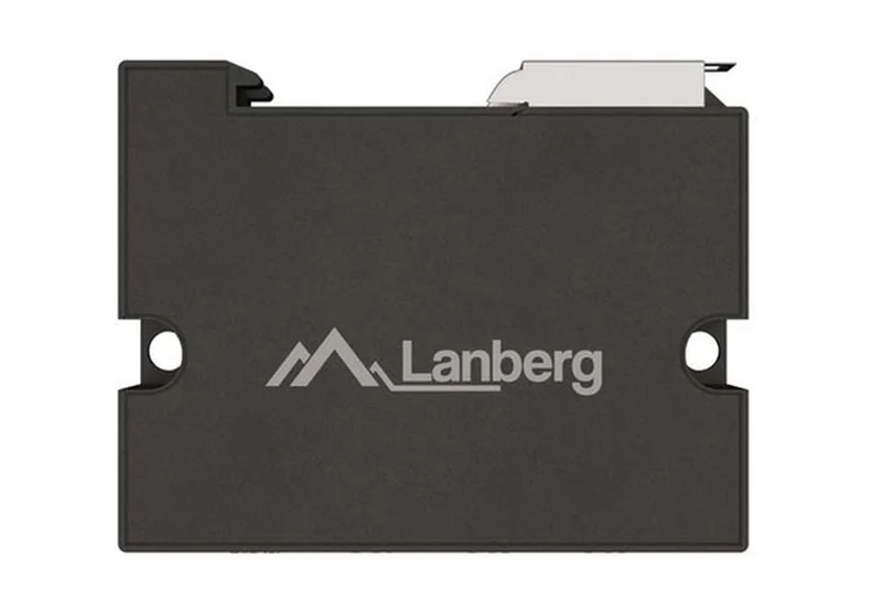 PoE удължител Lanberg DIN-GE4-BT-90W 1 вход 3 изхода Gigabit Ethernet DIN Rail BT 90W метални щипки