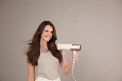 Beurer HC 70  Hair dryer, 2100 W, Ionic function, Powerful DC motor, 2 attachments, 3 heat settings,2 blower settings, cold air, overheating protection, Removable safety filter