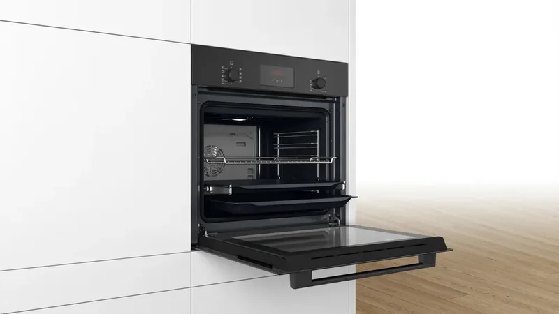 Bosch HBF134EB2, SER2, 3D HotAir, EcoClean Direct, 66 l, Telescopic guides on 1 level, LED display with sinking buttons, 7 HM, Energy efficiency A, Black