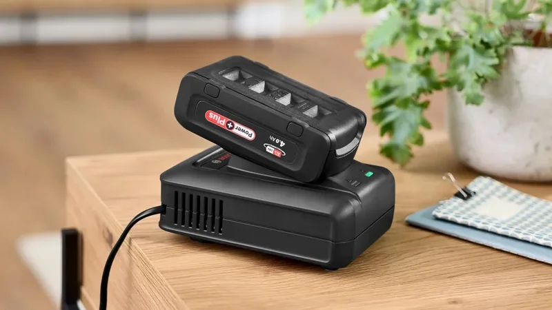 Bosch BHZUC1844, Power for ALL 18V fast charger