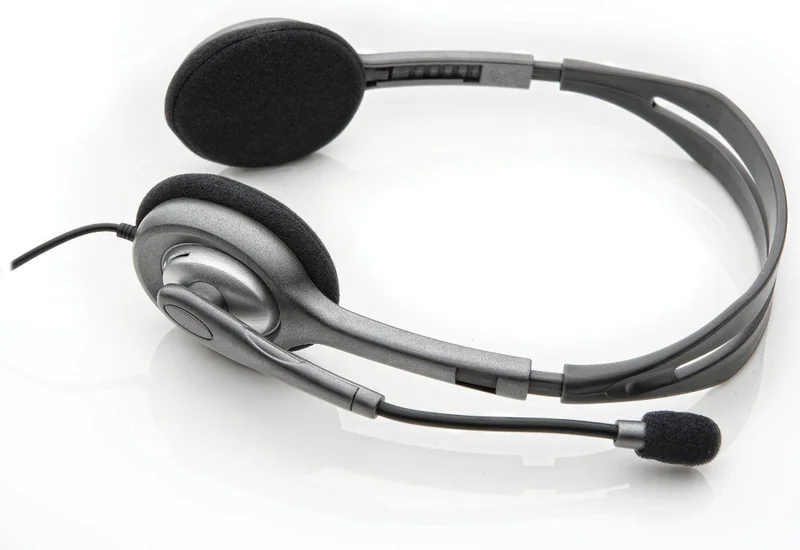 Logitech Stereo Headset H111
