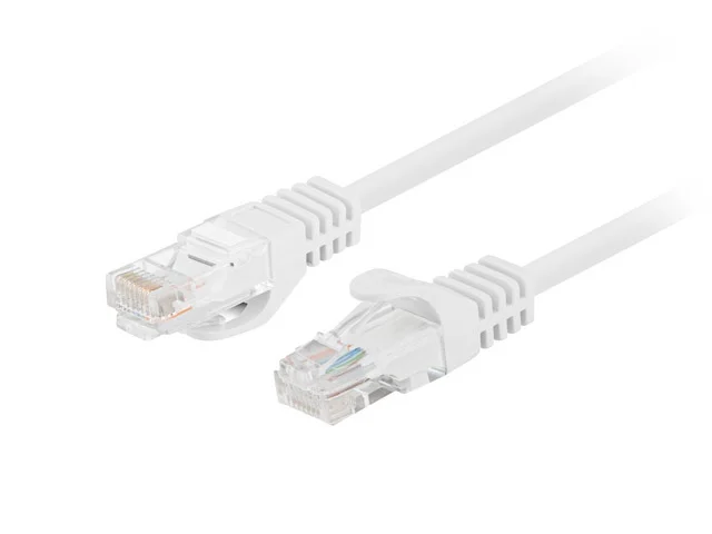 Lanberg patch cord CAT.5E UTP 1.5m Fluke Passed, white